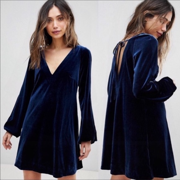 Free People Dresses & Skirts - Free People Misha Blue Velvet Tie Back Dress